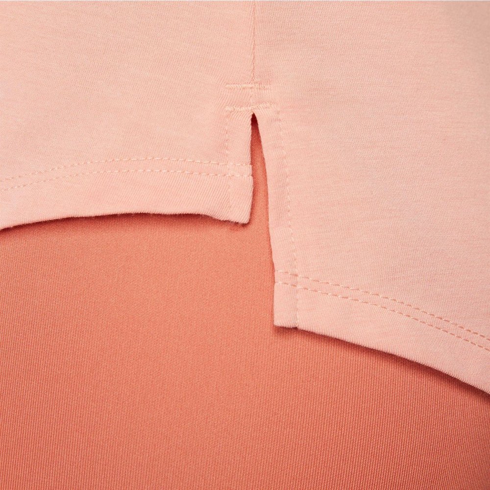 NWT  Nike Women's Dri-FIT One Luxe Standard Fit Tank Top - Picture 5 of 5